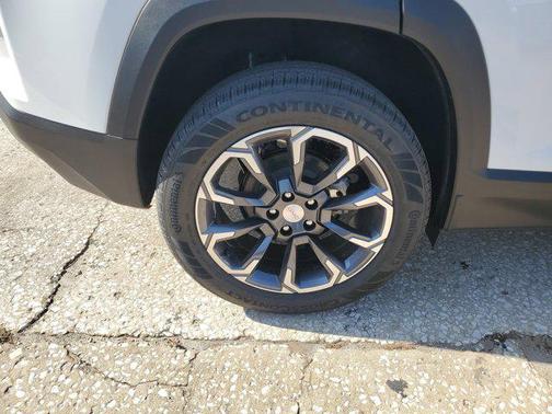 2025 GMC Terrain FWD Elevation