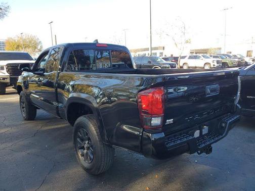 2022 Toyota Tacoma SR5