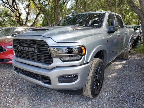 2024 RAM 2500 Limited Crew Cab 4x4 6'4' Box