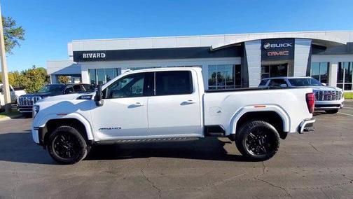 2025 GMC Sierra 2500 AT4