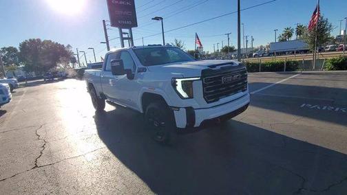 2025 GMC Sierra 2500 AT4