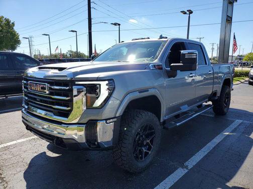 2025 GMC Sierra 2500 SLT