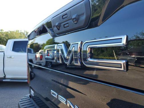 2025 GMC Sierra 3500 Denali