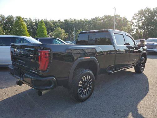 2025 GMC Sierra 3500 Denali