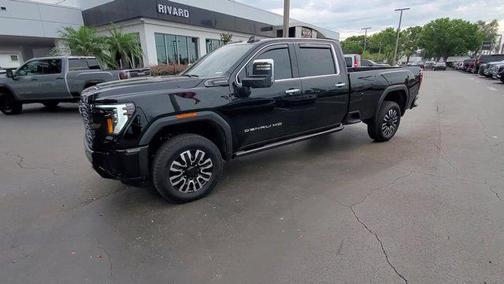 2025 GMC Sierra 3500 Denali