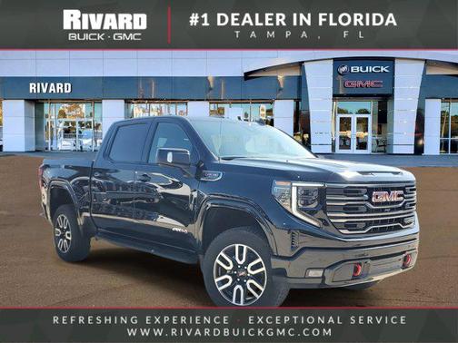 2025 GMC Sierra 1500 AT4