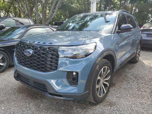 Vapor Blue Metallic 2025 Ford Explorer ST-Line
