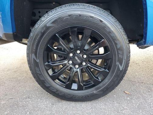 Dynamic Blue Metallic 2022 GMC Canyon Elevation Standard