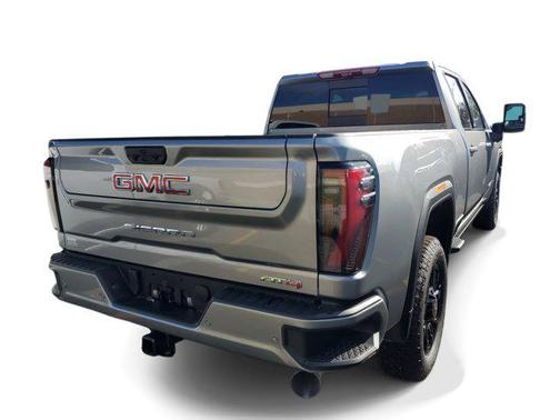2025 GMC Sierra 2500 AT4