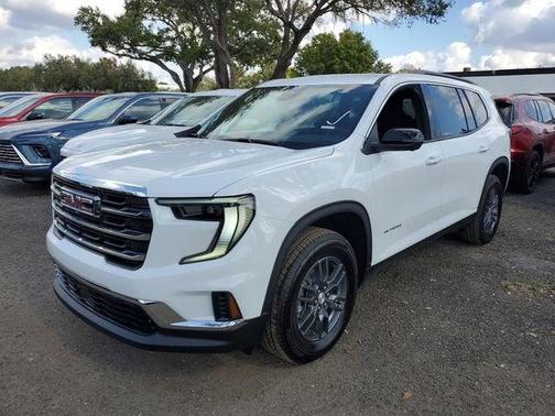 2026 GMC Acadia Elevation FWD