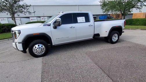 2024 GMC Sierra 3500 Denali