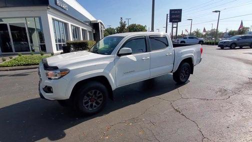 2016 Toyota Tacoma SR5