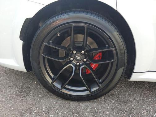 White Knuckle Clearcoat 2021 Dodge Charger SRT Hellcat