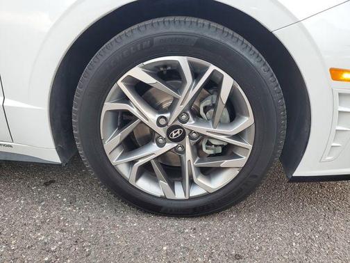 2020 Hyundai SONATA SEL