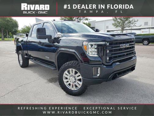 2022 GMC Sierra 2500 AT4