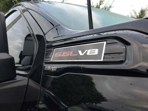 2022 GMC Sierra 2500 AT4