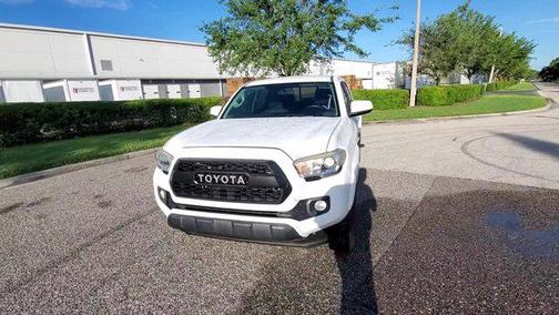 2017 Toyota Tacoma SR5
