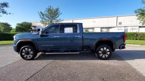 2024 GMC Sierra 2500 Denali