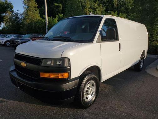 Summit White 2025 Chevrolet Express 2500 Work Van