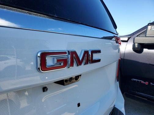 2026 GMC Yukon XL 2WD Elevation