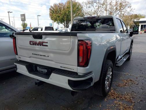 2020 GMC Sierra 2500 Denali