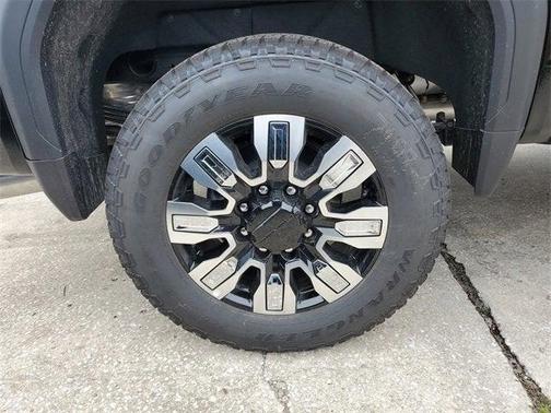 2025 GMC Sierra 2500 Denali