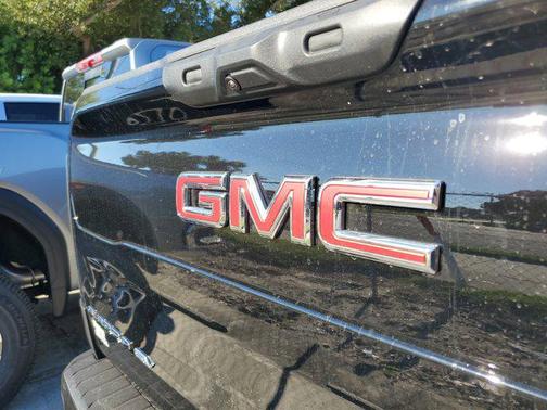 2026 GMC Sierra EV Standard Range Elevation