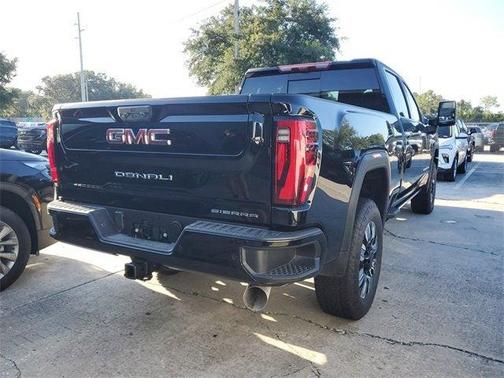2025 GMC Sierra 2500 Denali