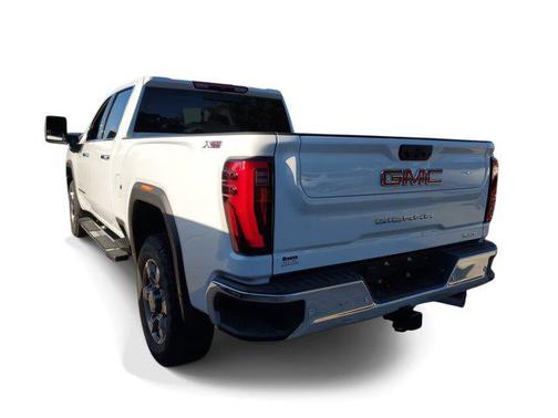 2025 GMC Sierra 2500 SLT