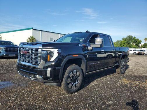 2025 GMC Sierra 2500 Denali