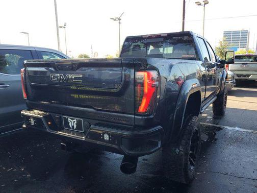 2025 GMC Sierra 2500 AT4