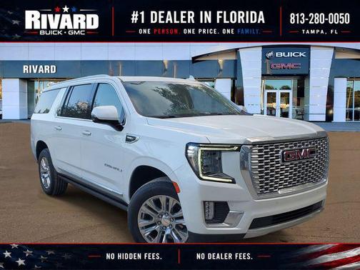 White Frost Tricoat 2022 GMC Yukon XL Denali