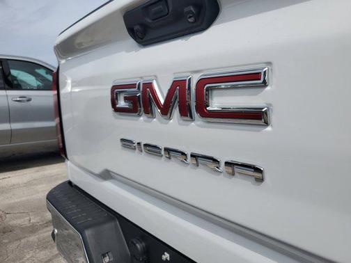 2025 GMC Sierra 2500 Base