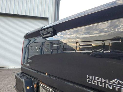 Black Metallic 2023 Chevrolet Silverado 3500 High Country