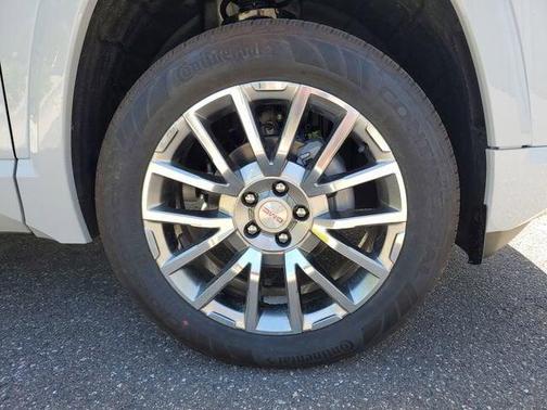 Glacier White Tricoat 2026 GMC Terrain Denali