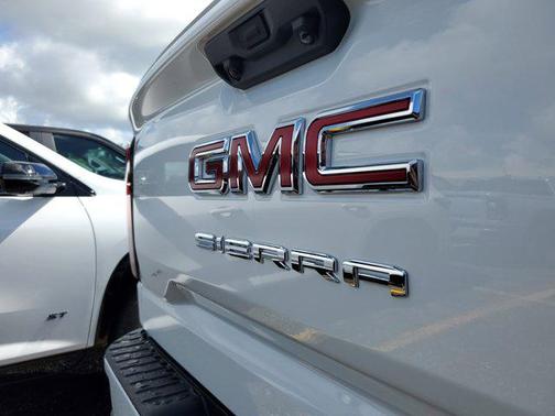 Summit White 2026 GMC Sierra 1500 Pro