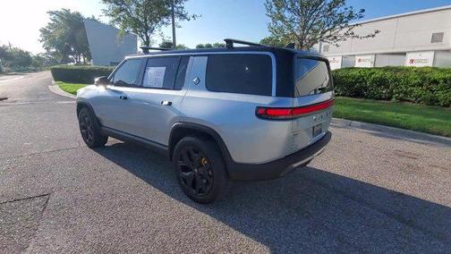 2023 Rivian R1S Adventure