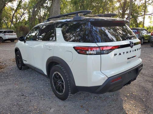 2024 Nissan Pathfinder Rock Creek 4WD
