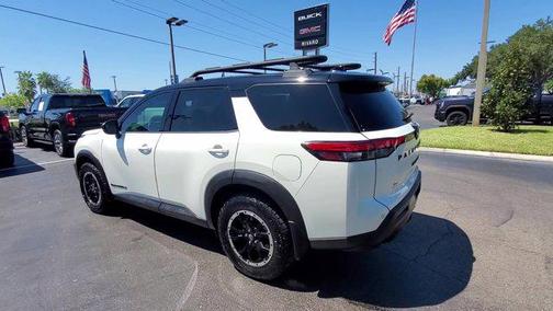 2024 Nissan Pathfinder Rock Creek 4WD