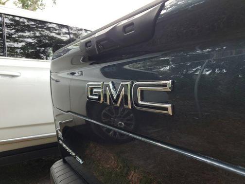 2025 GMC Sierra EV Extended Range Denali