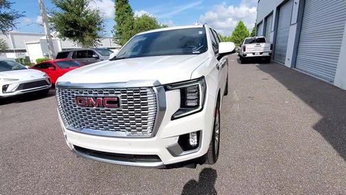2024 GMC Yukon XL Denali