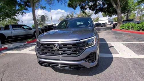 2025 Volkswagen Atlas Cross Sport 2.0T SEL