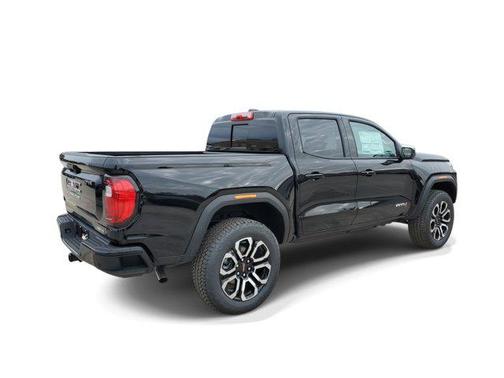 2025 GMC Canyon Base