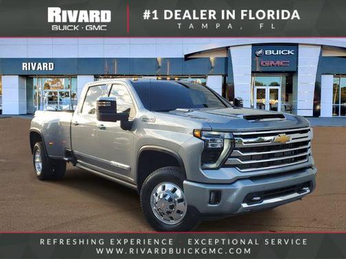 Sterling Gray Metallic 2025 Chevrolet Silverado 3500 High Country