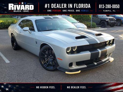 Triple Nickel Clearcoat 2023 Dodge Challenger SRT Hellcat