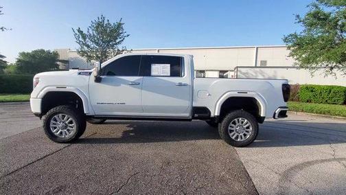 2022 GMC Sierra 2500 Denali