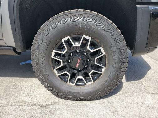 Sterling Metallic 2026 GMC Sierra 2500 AT4X