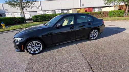 2023 BMW 330 xDrive