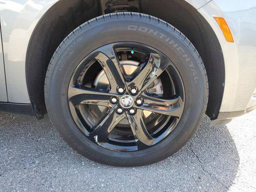 2024 Buick Enclave Essence FWD