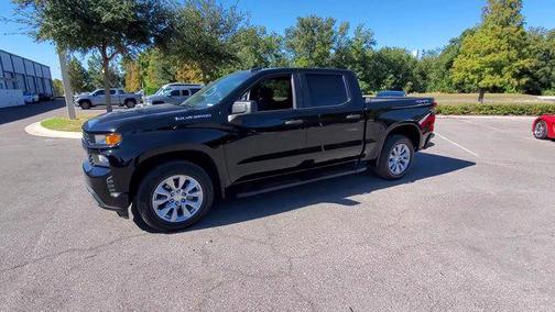 2022 Chevrolet Silverado 1500 Custom